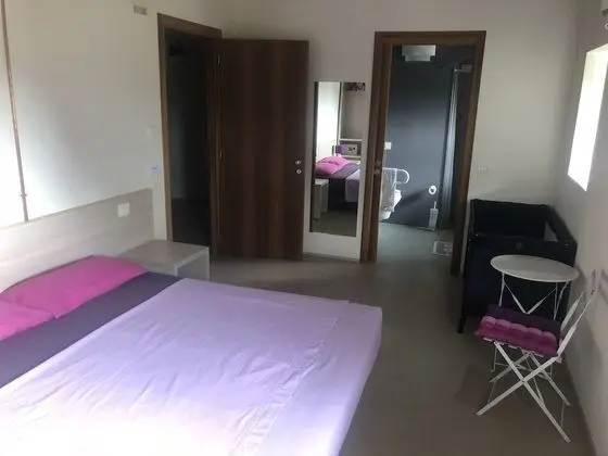 Deluxe Tek Büyük Yataklı Oda, Engellilere Uygun