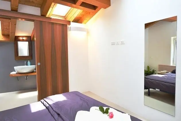 Deluxe Tek Büyük Yataklı Oda, Engellilere Uygun