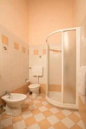 Comfort Dört Kişilik Oda, Bahçe Manzaralı