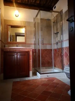 Tek Kişilik Oda, Ortak Banyo