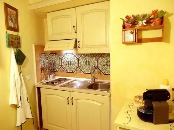 Traditional Üç Kişilik Oda, Sigara İçilmez