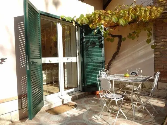 Traditional Üç Kişilik Oda, Sigara İçilmez