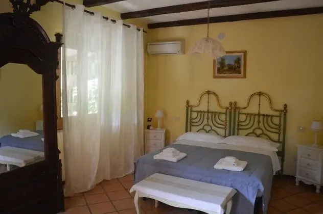 Tek Büyük Yataklı Oda, Bahçe Manzaralı