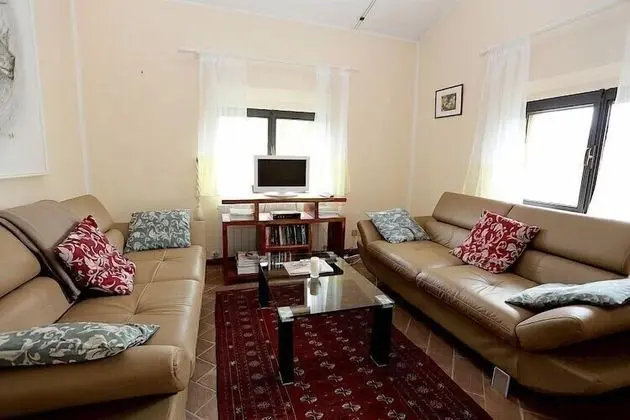 Panoramic Ev, 2 Yatak Odası, Göl Manzaralı