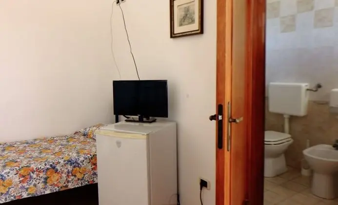 Üç Kişilik Oda