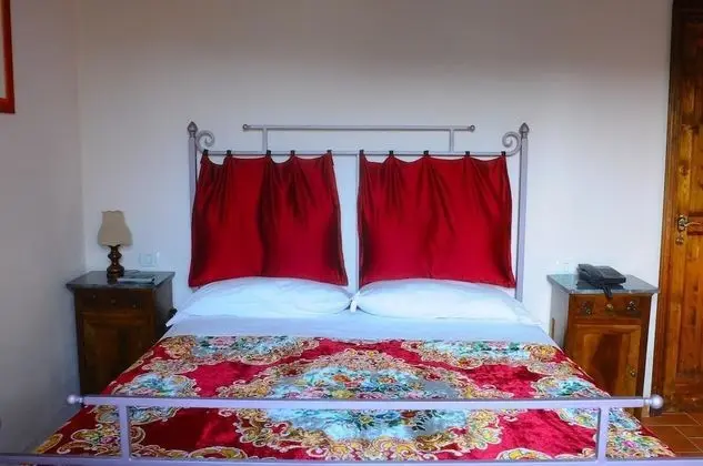 Tek Büyük Yataklı Oda