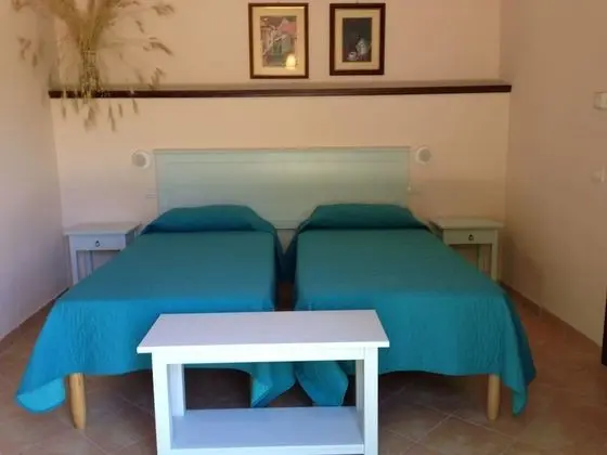 Tek Büyük veya İki Ayrı Yataklı Oda