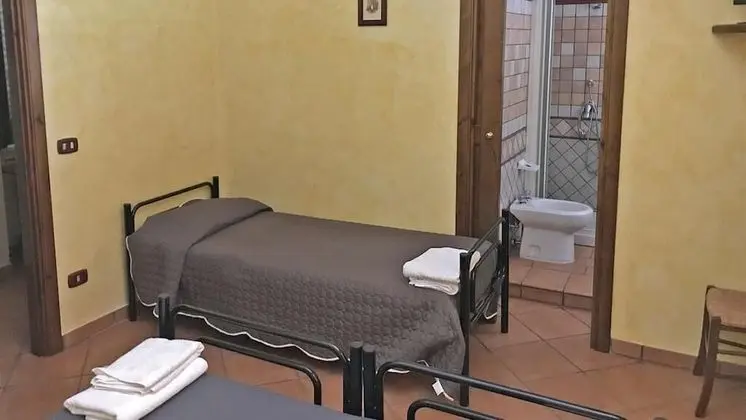 Standard Dört Kişilik Oda, Tepe Manzaralı