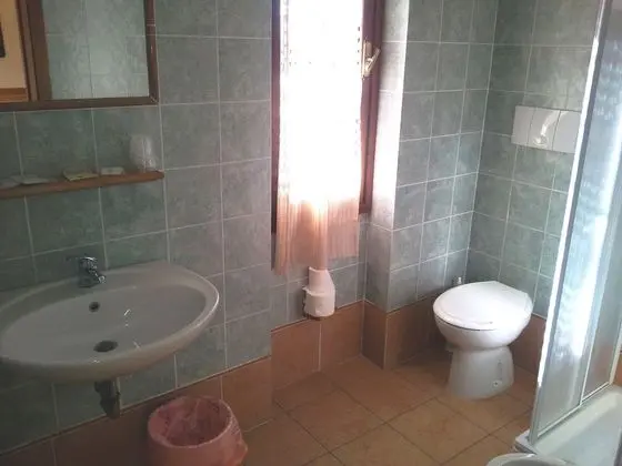 Standard Tek Büyük veya İki Ayrı Yataklı Oda