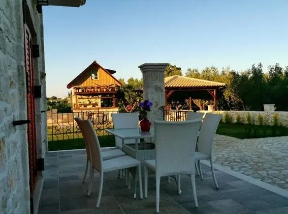 Superior Villa, Tepe Manzaralı