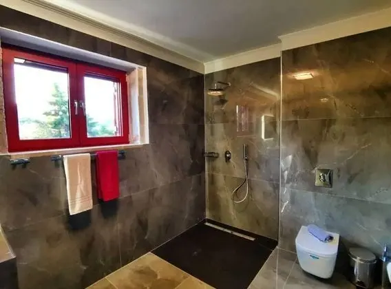 Superior Villa, Tepe Manzaralı