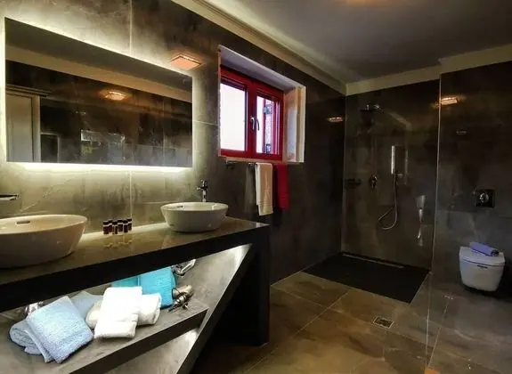 Superior Villa, Tepe Manzaralı