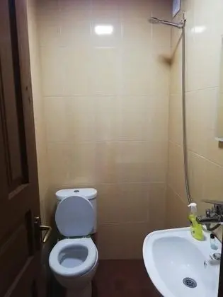 Standard Üç Kişilik Oda, Ortak Banyo