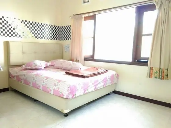 Family Villa, 5 Yatak Odası, Bahçe Manzaralı