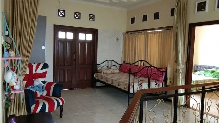 Family Villa, 5 Yatak Odası, Bahçe Manzaralı