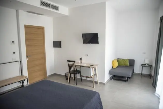 Üç Kişilik Oda, Birden Çok Yatak, Sigara İçilmez