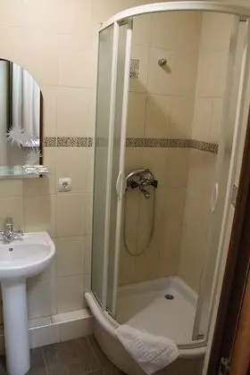 Family Dört Kişilik Oda