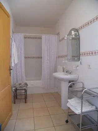 Tek Büyük veya İki Ayrı Yataklı Oda, Banyolu/Duşlu, Dağ Manzaralı