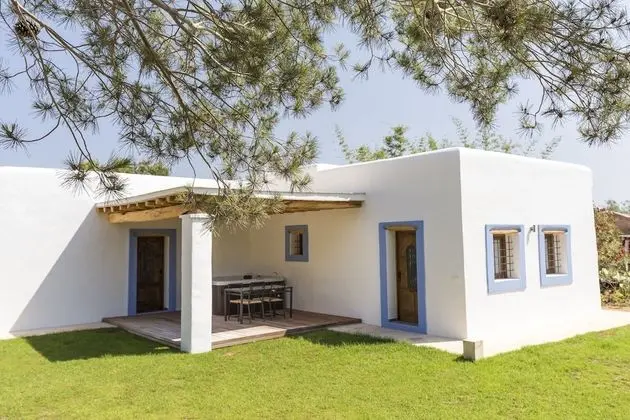 Villa, 2 Yatak Odası, Teras, Bahçeli