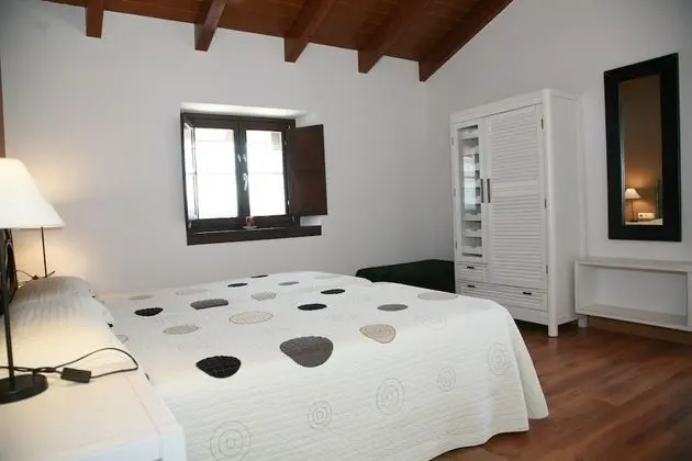 İki Ayrı Yataklı Oda (Mihura)
