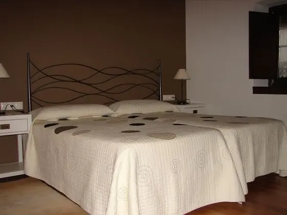 İki Ayrı Yataklı Oda (Mihura)