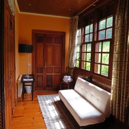 İki Ayrı Yataklı Oda, Balkon, Dağ Manzaralı