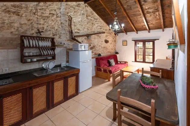 Basic Kır Evi (Arado)