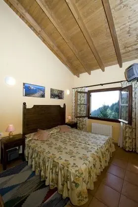 Traditional İki Ayrı Yataklı Oda