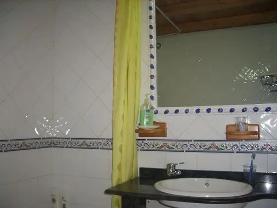 Traditional İki Ayrı Yataklı Oda