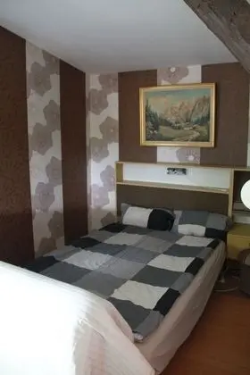 Oda, Bahçe Manzaralı (2)