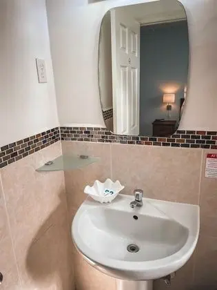 Single Apartment