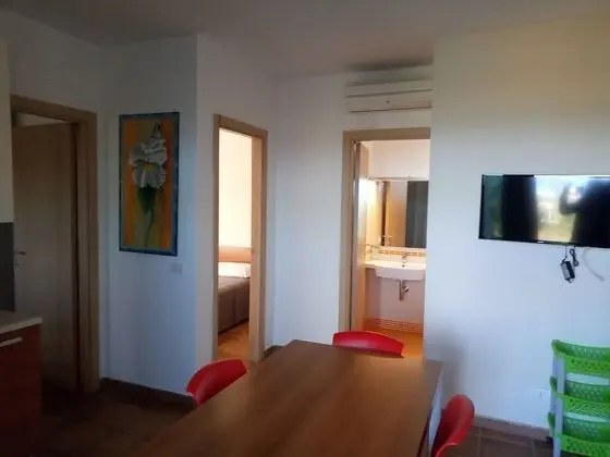 Apart Daire, Bahçe Manzaralı, Zemin Kat