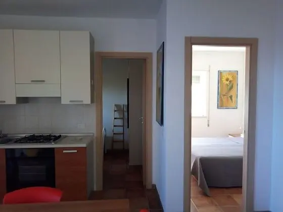 Apart Daire, Bahçe Manzaralı, Zemin Kat