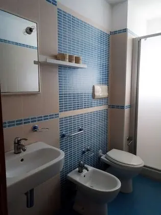 Apart Daire, Bahçe Manzaralı, Zemin Kat