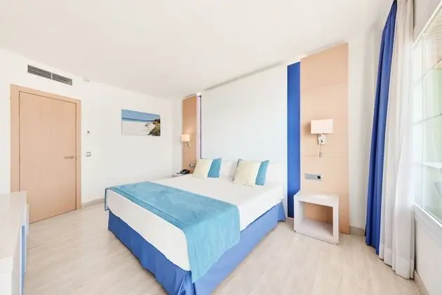 Superior Süit, Balkon, Deniz Manzaralı (3 adults)