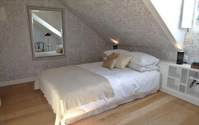 Tek Büyük Yataklı Oda