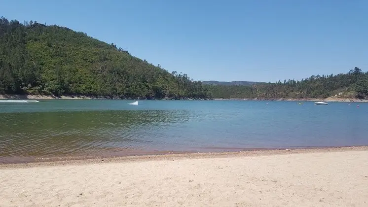 Kır Evi, 1 Büyük (Queen) Boy Yatak