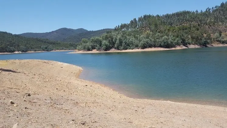 Kır Evi, 1 Büyük (Queen) Boy Yatak