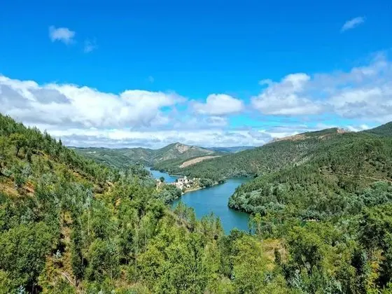 Kır Evi, 1 Büyük (Queen) Boy Yatak