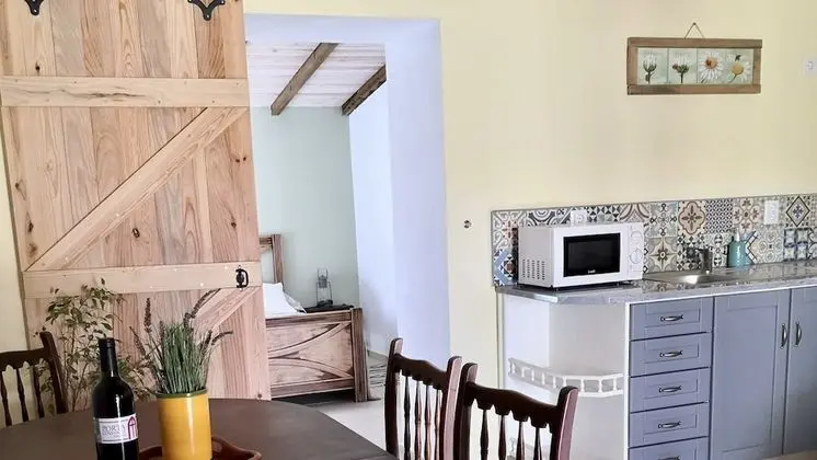 Ev, 1 Büyük (Queen) Boy Yatak