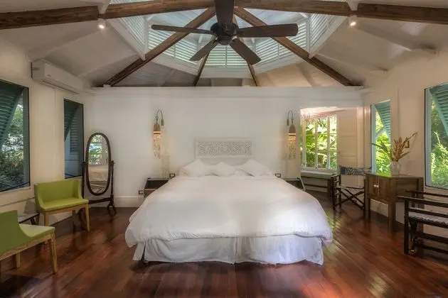 Bungalow Suite