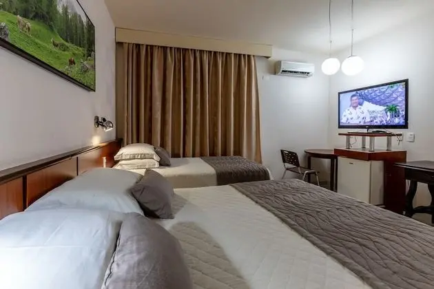Deluxe Üç Kişilik Oda