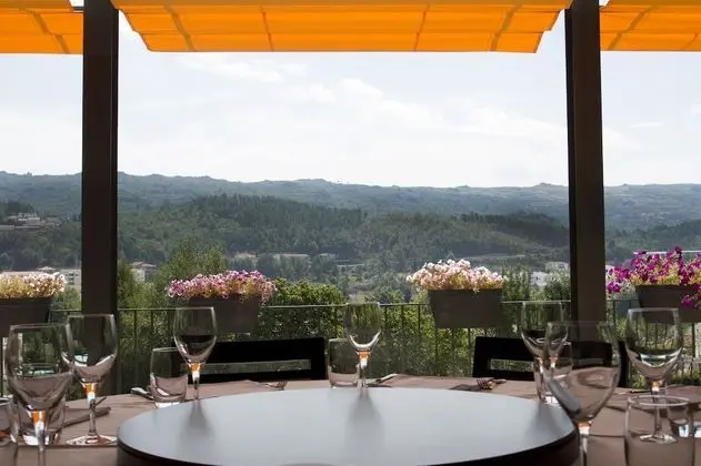 Büyük Yataklı Tek Kişilik Oda