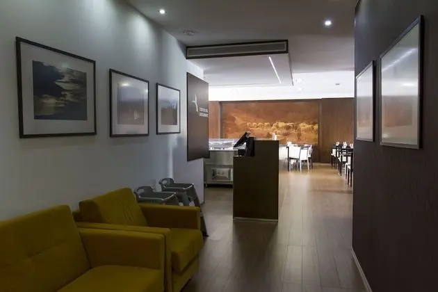 Büyük Yataklı Tek Kişilik Oda