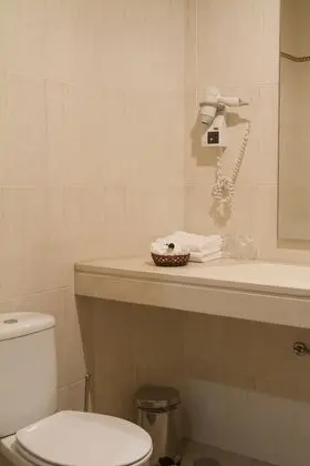 Superior Tek Büyük veya İki Ayrı Yataklı Oda