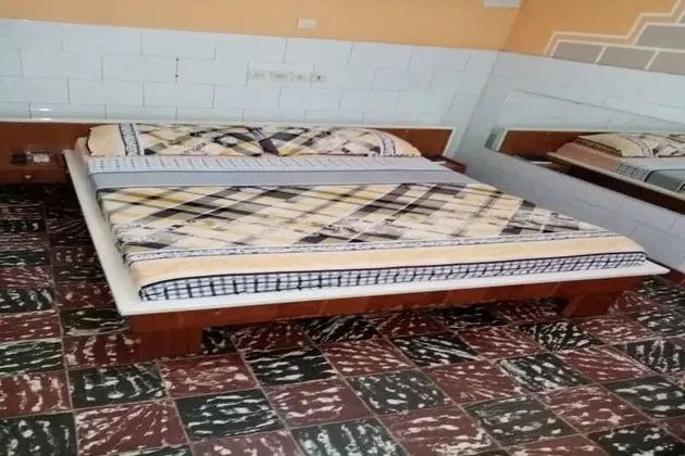 Oda, 1 Çift Kişilik Yatak, Avlu Manzaralı