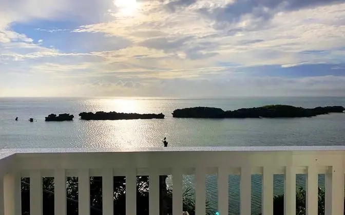 Ev (Private Vacation)