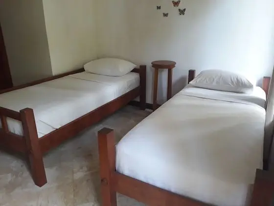 Luxury Villa, Sigara İçilmez