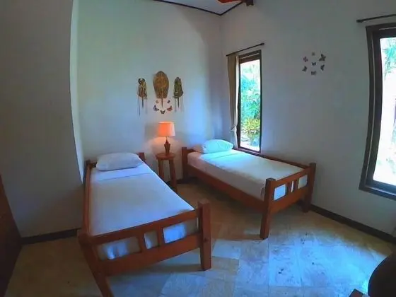 Luxury Villa, Sigara İçilmez