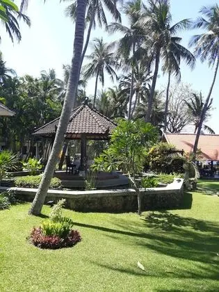 Luxury Villa, Sigara İçilmez